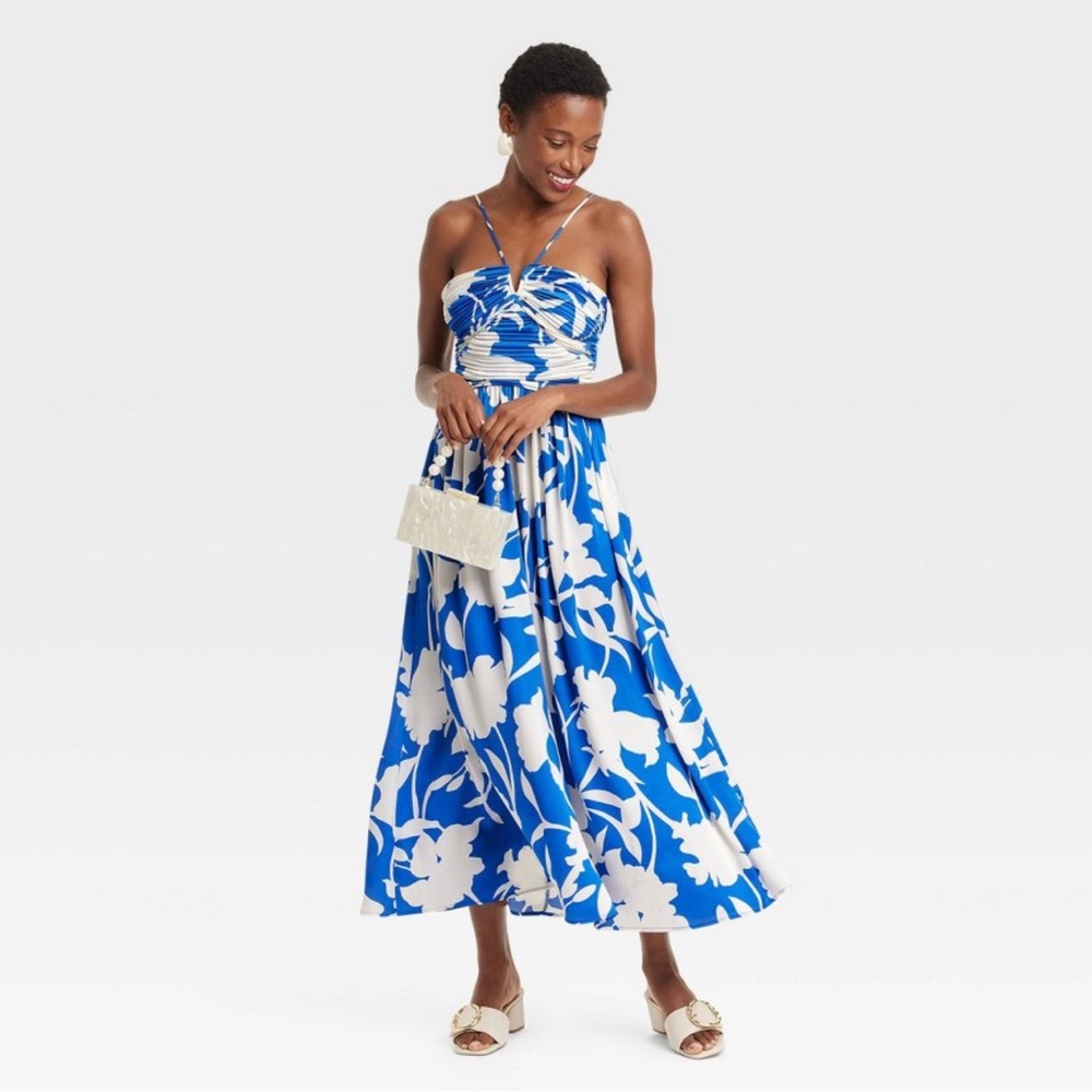 NWT Women's Maxi Sundress - A New Day Blue
Floral